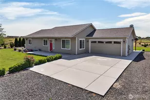 2381 W Dylan Ln, Othello, WA 99344 - Photo 3