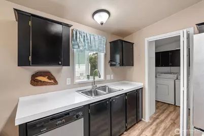 23825 15th Avenue SE #185, Bothell, WA 98021 - Photo 9