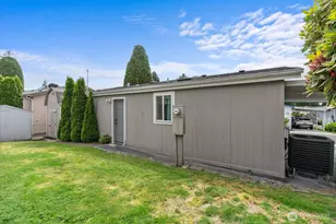 23825 15th Ave SE, Bothell, WA 98021 - Photo 17