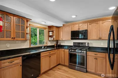 25833 131st Place SE, Kent, WA 98030 - Photo 3