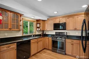 25833 131st Pl SE, Kent, WA 98030 - Photo 3