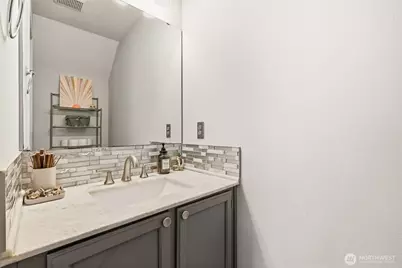 9825 18th Avenue W #B1, Everett, WA 98204 - Photo 17