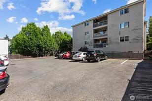 845 NE 125th St, Seattle, WA 98125 - Photo 33