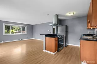 845 NE 125th St, Seattle, WA 98125 - Photo 11