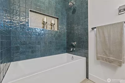 6315 9th Avenue NW, Seattle, WA 98107 - Photo 13