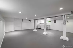 4010 Ashworth Ave N, Seattle, WA 98103 - Photo 25