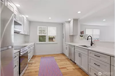 1401 W Bertona Street, Seattle, WA 98119 - Photo 11