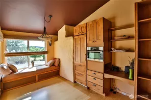 206 Hawthorne Ln, Friday Harbor, WA 98250 - Photo 17