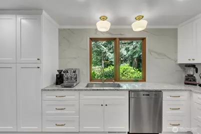 23020 NE 61st St., Redmond, WA 98053 - Photo 13