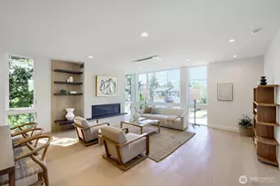 813 NE 90th St, Seattle, WA 98115 - Photo 3
