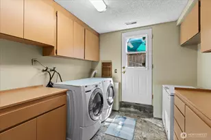 17631 69th Pl W, Edmonds, WA 98026 - Photo 27