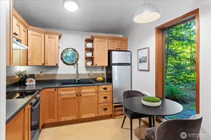 20019 NE 148th St, Woodinville, WA 98077 - Photo 9