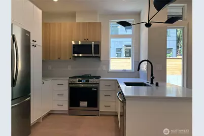 3026 NE 95th Street #B, Seattle, WA 98115 - Photo 7