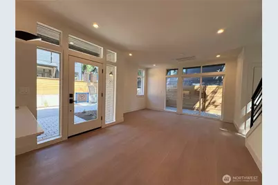 3026 NE 95th Street #B, Seattle, WA 98115 - Photo 9