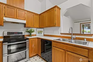8202 51st Ave NE, Marysville, WA 98270 - Photo 7