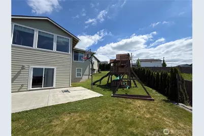 8212 72nd Place NE, Marysville, WA 98270 - Photo 9
