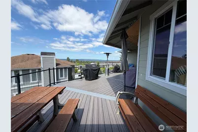 8212 72nd Place NE, Marysville, WA 98270 - Photo 31
