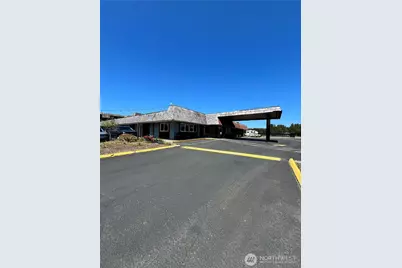 304 14th Street NW #106, Long Beach, WA 98631 - Photo 1