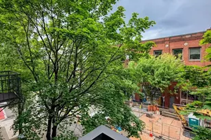 1111 E Pike St, Seattle, WA 98122 - Photo 9
