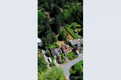 19054 NE 18th Ave NE NE, Shoreline, WA 98155 - Photo 3