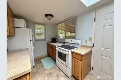 3469 Douglas St, Grayland, WA 98547 - Photo 7