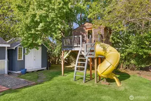 12744 Phinney Ave N, Seattle, WA 98133 - Photo 23