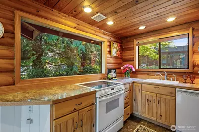 100 E Treasure Island Road, Allyn, WA 98524 - Photo 13