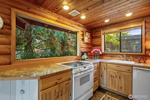 100 E Treasure Island Rd, Allyn, WA 98524 - Photo 13