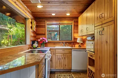 100 E Treasure Island Road, Allyn, WA 98524 - Photo 11
