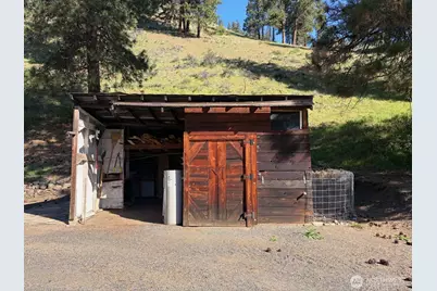 15551 State Route 410, Naches, WA 98937 - Photo 29