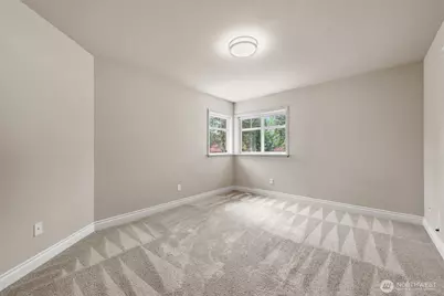 8816 140th Avenue SE, Newcastle, WA 98059 - Photo 23