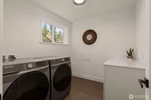10811 NE 154th Ct, Bothell, WA 98011 - Photo 17