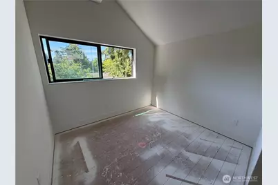 4709 SW Hinds Street, Seattle, WA 98116 - Photo 11