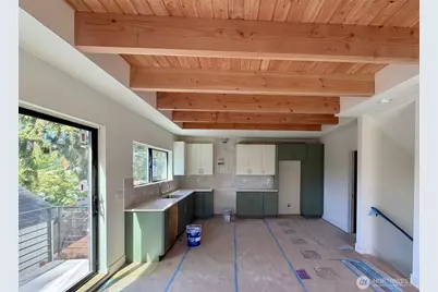 4709 SW Hinds Street, Seattle, WA 98116 - Photo 7