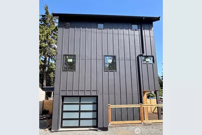 4709 SW Hinds Street, Seattle, WA 98116 - Photo 3
