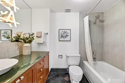 1120 Spring Street #1201, Seattle, WA 98104 - Photo 25
