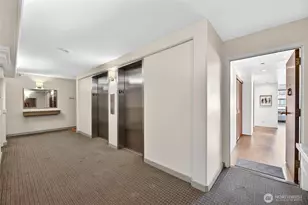 1120 Spring St, Seattle, WA 98104 - Photo 27