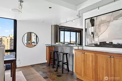 1120 Spring Street #1201, Seattle, WA 98104 - Photo 11