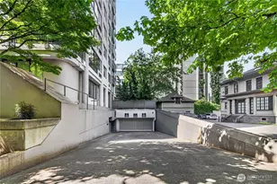 1120 Spring St, Seattle, WA 98104 - Photo 39