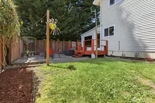 9046 7th Ave NW, Seattle, WA 98117 - Photo 27