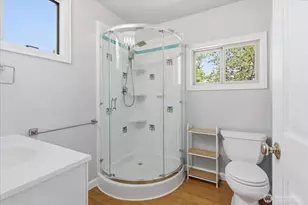 9046 7th Ave NW, Seattle, WA 98117 - Photo 17