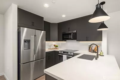 12012 17th Place S #B, Burien, WA 98168 - Photo 5