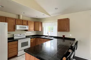 117 Bufflehead St SW, Ocean Shores, WA 98569 - Photo 5