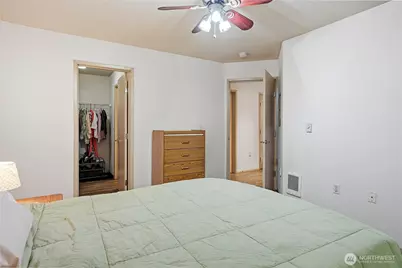 11130 SE 208th St #J101, Kent, WA 98031 - Photo 11
