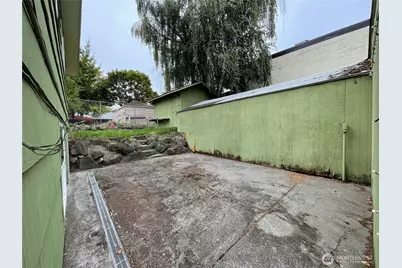 1706 NE 82nd Street, Seattle, WA 98115 - Photo 23