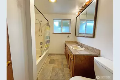 1706 NE 82nd Street, Seattle, WA 98115 - Photo 11
