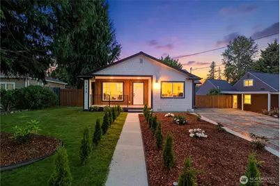 7435 S 118th Place, Seattle, WA 98178 - Photo 1