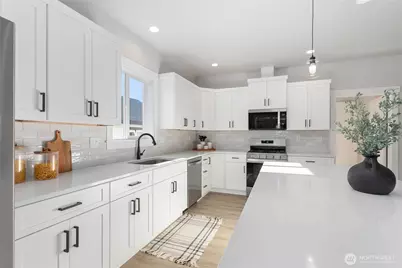 2178 Lagerwey Circle, Lynden, WA 98264 - Photo 15