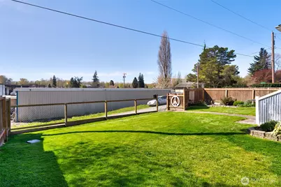 18447 W Lincoln Street, Mount Vernon, WA 98273 - Photo 5
