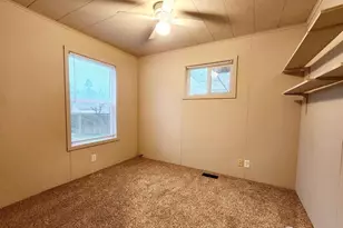 906 W Anderson St, Elma, WA 98541 - Photo 11